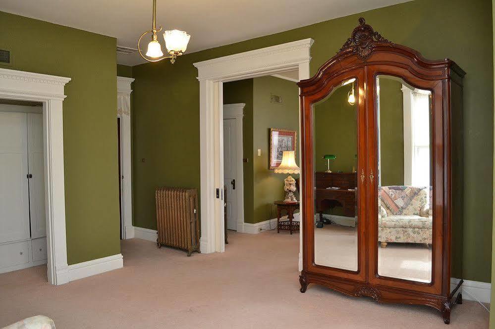 The Grand Anne Bed And Breakfast Keokuk Εξωτερικό φωτογραφία