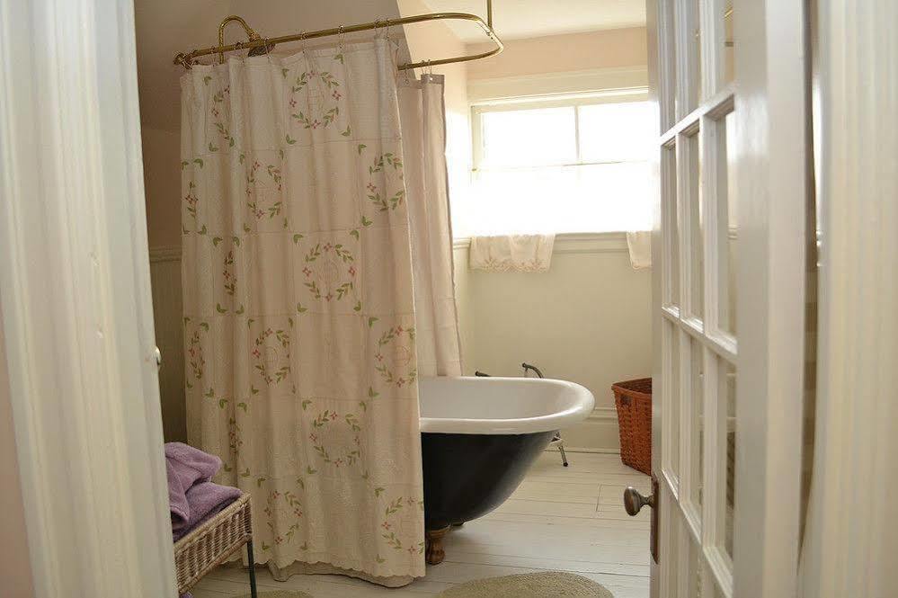 The Grand Anne Bed And Breakfast Keokuk Εξωτερικό φωτογραφία